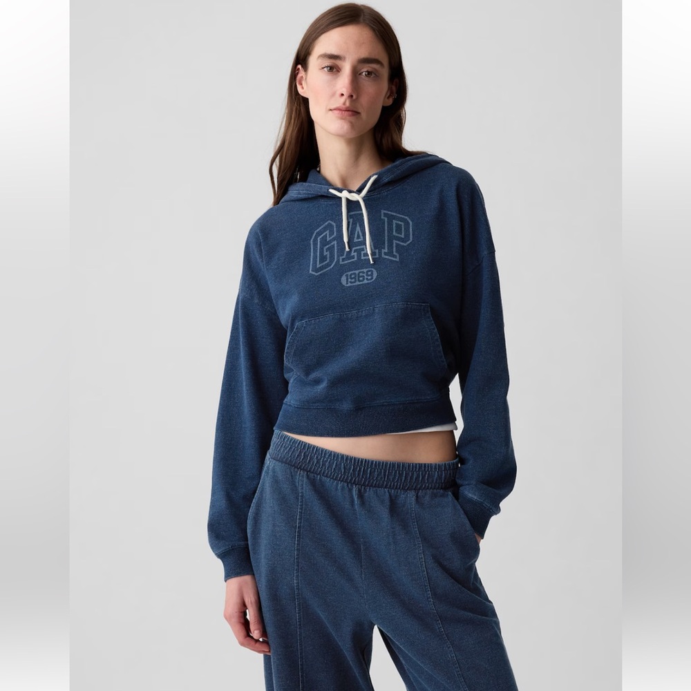 GAP Arch Logo Cropped Hoodie Women’s L Blue Cotton Athleisure